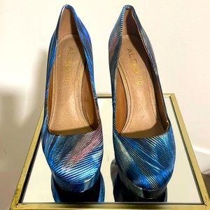 Aldo Blue Abstract stripped 5” Platform Pumps